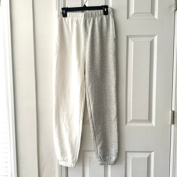 Garage NWT Light Grey White Colorblock French Terry Boyfriend Jogger Sweatpants - Picture 1 of 9